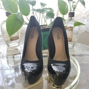 SOLD - Black Cap Toe Heels - Size 9